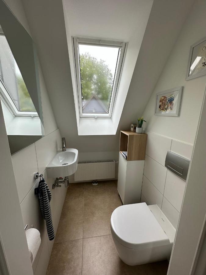 Helle, Grosszuegige Ferienwohnung Fuer 2 - 3 Personen Mit Parkplatz + E-Ladestation In Buchholz, Nordheide Buchholz in der Nordheide Bagian luar foto