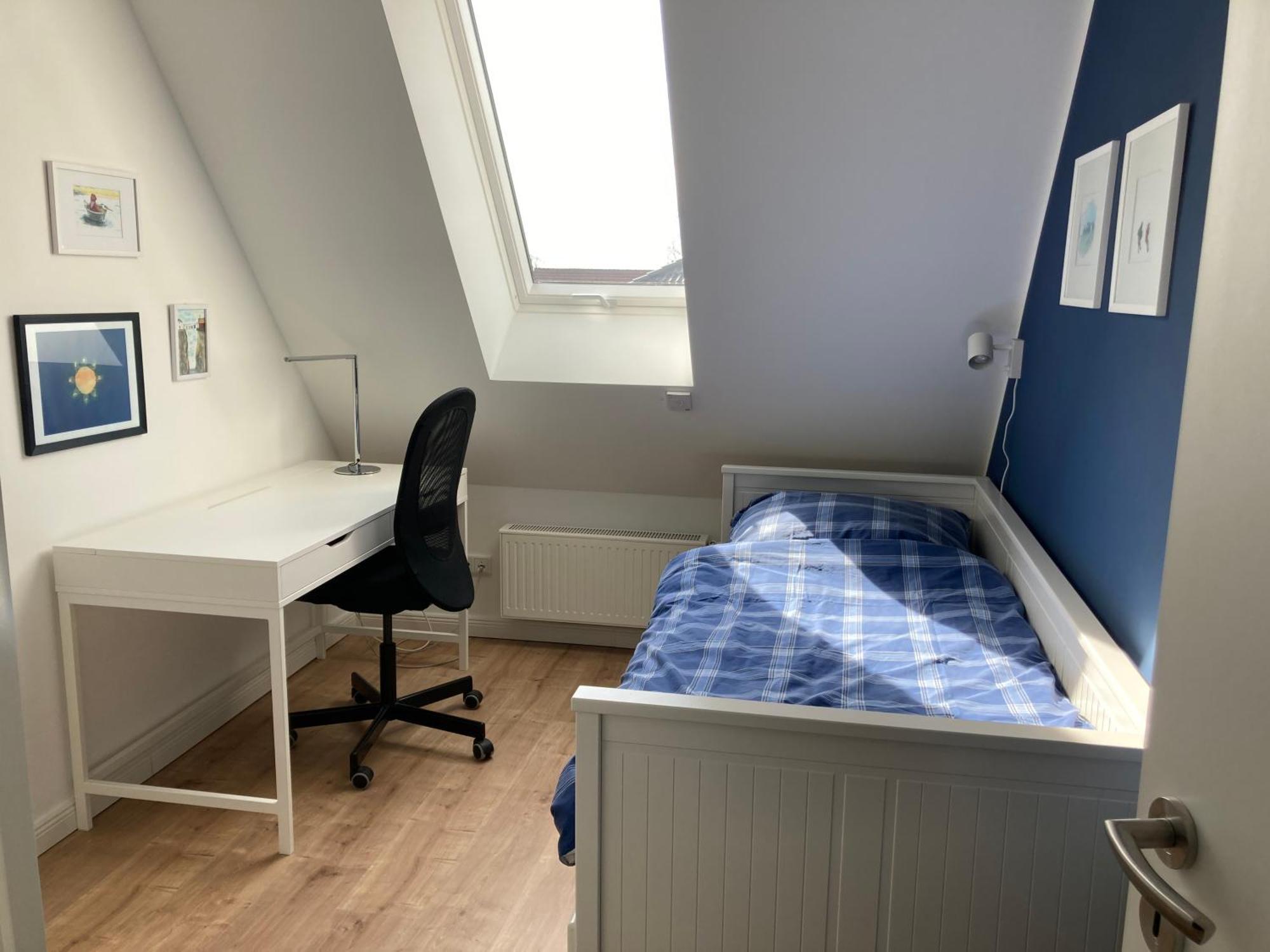 Helle, Grosszuegige Ferienwohnung Fuer 2 - 3 Personen Mit Parkplatz + E-Ladestation In Buchholz, Nordheide Buchholz in der Nordheide Bagian luar foto